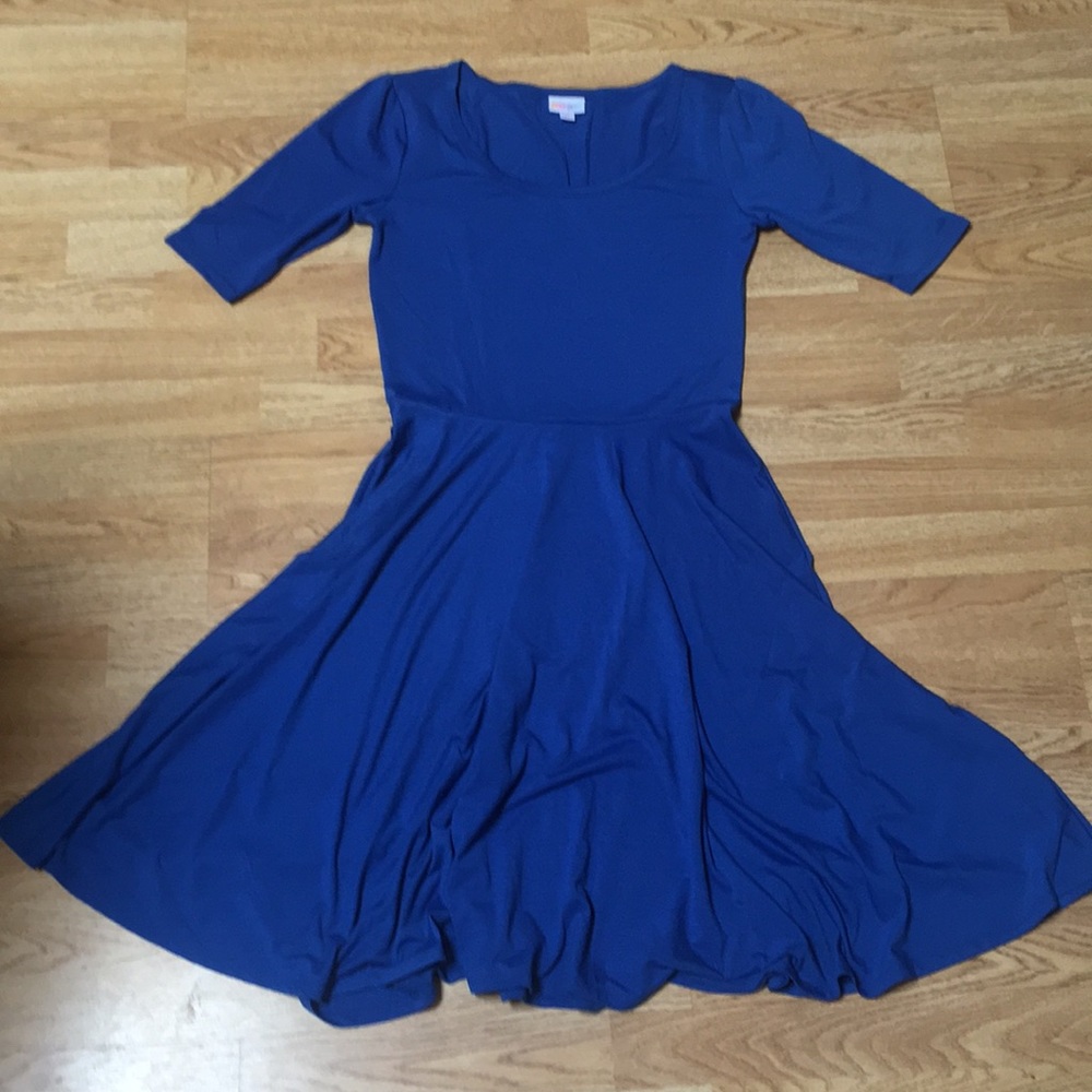 Blue LuLaRoe Nicole Dress 👗